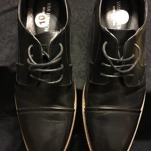 Men's Black Shoe